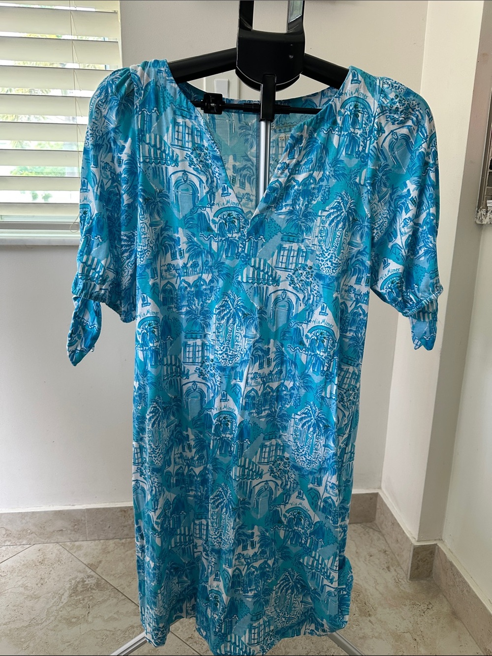 Lilly Pulitzer Blue & White Palm Printed Midi Dress
